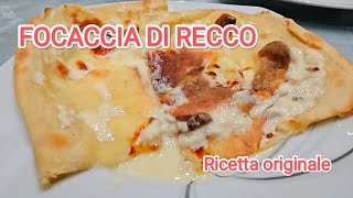 Focaccia di Recco La ricetta originale Sottile e saporita si scioglie in bocca [upl. by Musette]