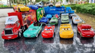 32 Type Disney Cars ☆ Disney opening and put in big convoy [upl. by Ellezaj]