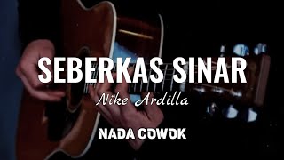 Seberkas Sinar  Nike Ardilla  Karaoke Akustik   Nada Cowok  Male [upl. by Chrissie]