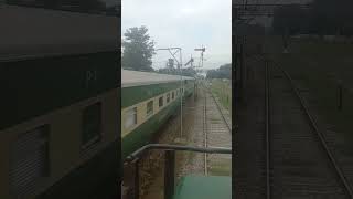 Live Meetup of two trains at Jhelum railway station loco pilot view from cab live shorts yt yts [upl. by Jewett544]