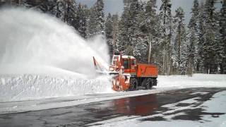 Caltrans Kodiak Blower on Echo Summit [upl. by Anagnos415]