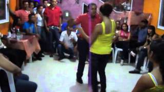 Bachata Estilo Dominicano 01  QuietoAqui [upl. by Eceryt73]