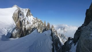 Gletscherspaltensturz im Mer de Glace FRA [upl. by Enilatan]