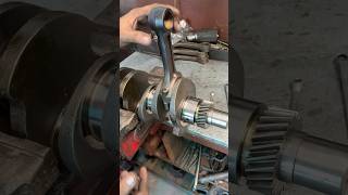 Measurements on crankshaft crankshaft repairing repair machine workshop repairing grinding [upl. by Nosredneh323]