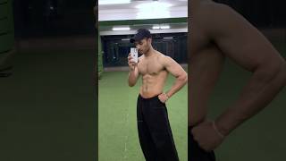 How to gain weight beginners 🦾bodybuilding miniworkout gymvlog fitness [upl. by Ayifas]