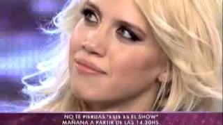 Showmatch 2011  Wanda Nara embarazada y rodeada de fans [upl. by Berri]