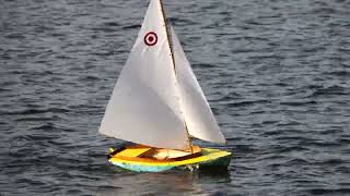 Volkers Aeronaut Yacht Bullseye  Semi Scale rc model of Herreshoff Bullseye Yacht [upl. by Erfert]