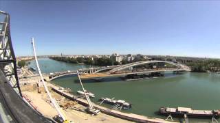 Pont RaymondBarre  rotation de la barge [upl. by Charlton]