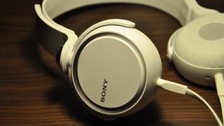 Sony MDR XB400 onear headphones Video Review Hal Thompson [upl. by Herve62]