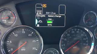 Kenworth T680 or T880 Battery Status Gauge [upl. by Casimir330]