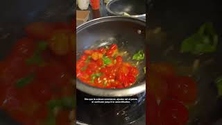 Recette Tomates confites « 4 salti in padella » Partie 44 food [upl. by Notlaw457]