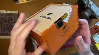 Cohiba Siglo II  El Laguito Cuban Cigar unboxing [upl. by Ynatil610]