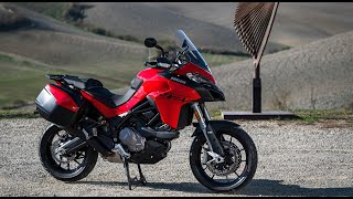 Yeni Multistrada V2S Nasıl ve Multistrada 950 ile Ne Farkları Var [upl. by Nylirej]