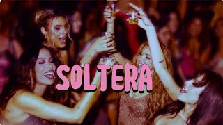 Shakira Soltera Lyric musica [upl. by Gael646]