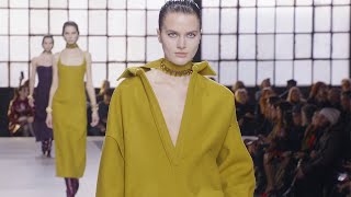 Chloé  FallWinter 202425  Paris Fashion Week [upl. by Nedap]