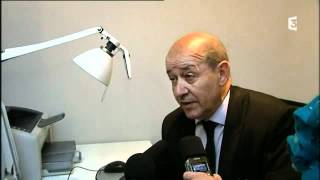 Le Drian apprend sa nomination officielle France 3 Bretagne [upl. by Golightly]