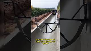 ¡Así se instalan juntas de expansión en canales de agua 💧🏗️ [upl. by Xymenes]