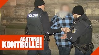 Aggressiver Mann beleidigt amp bedroht Polizei  Achtung Kontrolle  Kabel Eins [upl. by Rory]