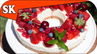 BERRY CHRISTMAS CHEESECAKE  No Bake Cheesecake [upl. by Audun]