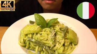 Pasta Trenette Al Pesto Pasta With Potatoes And Green Beans [upl. by Hsekar]