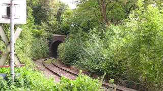 Bahnübergang quotBrücker Mühlequot Ratingen  Dampf im Angertal  Sonderzug mit Dampflok 52 6106 [upl. by Macilroy]