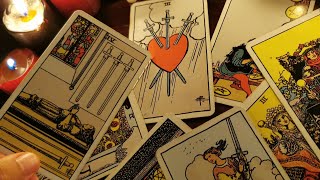 Das denkt er über eure aktuelle Situation  Tarot Kartenlegung [upl. by Iggie]