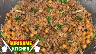 Surinaamse Snelle Nasi Met Kikkererwten  Surinamese Fast Fried Rice Chickpeas  Suriname Kitchen [upl. by Shiller]