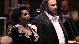 1993 Pavarotti Verdi La Traviata  Brindisi [upl. by Bixby]