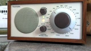 Tivoli Model 1 Table Radio Incredible Internal FM Antenna Demo [upl. by Drannek]