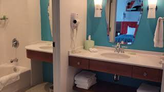 Universal Orlando Resorts Cabana Bay Beach Resort  Poolside Family Suite – Interior Entry [upl. by Halak784]