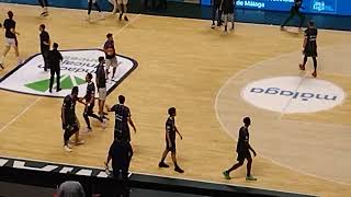 Unicaja Baloncesto preparándose para el partido [upl. by Luella36]