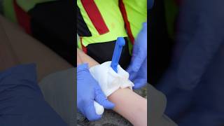 First Aid for an Impaled Knife Wound 🔪🩸 ambulance paramedic emergency hospital firstaid [upl. by Cynde]