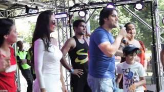 The Guinness World Record Breaking Bollywood Dance Class   Moomba by Indian Film Festival [upl. by Magen]