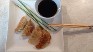 GYOZA RECEPT JAPONSKÁ SPECIALITA PLNĚNÉ TAŠTIČKY S MASEM A KREVETY [upl. by Myrtice]