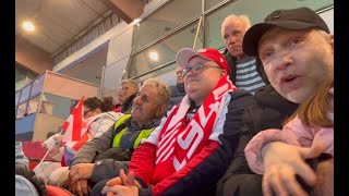 Na stadionu s ljudima koji ne vide a žive za Zvezdu Njihove oči su huk Marakane i pesma navijača [upl. by Laird]