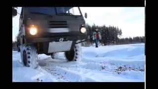 Тест драйв Toyota Land Cruiser 105 vs Volvo Laplander легкие покатушки [upl. by Sirah]