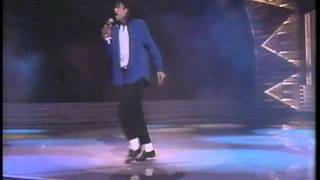 Michael Jackson  Grammy Awards performance 198832 [upl. by Sredna]