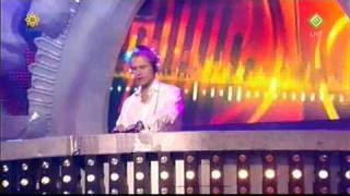 Armin van Buuren ft VanVelzen amp Metropole Orkest  Broken Tonight [upl. by Whitnell]