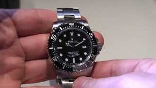 Rolex SeaDweller 4000 116600 Watch HandsOn  aBlogtoWatch [upl. by Kain6]