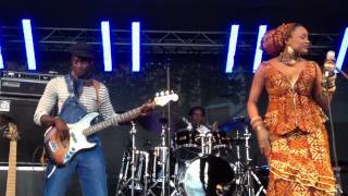 Bela Fleck amp Oumou Sangare Performing Lyo Djeli  Terrassen Sodra Teatern July 10th 2012 Stockholm [upl. by Asenad]