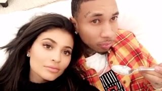 KYLIE JENNER SNAPCHAT VIDEOS 56 ft Kendall JennerTygaKris Jenneretc  Cooking With Kylie [upl. by Airotal]