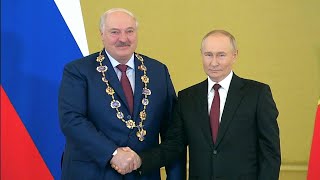 ПОЛНАЯ ВЕРСИЯ Путин вручил Лукашенко орден Андрея Первозванного  Кремль октябрь 2024 [upl. by Namyh]