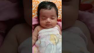 মায়ের কোল পৃথিবীর সবচেয়ে শান্তির জায়গা ❤trending shortsviral babyshorts youtubeshorts viral [upl. by Kauffman169]