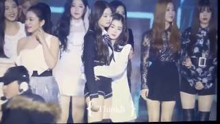 IRENE amp JENNIE MOMENTS  BLACKPINK x RED VELVET moment fancam  Gaon Chart Music Awards 2019 [upl. by Litsyrk]