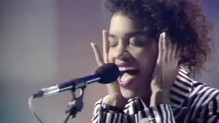 En Vogue  Lies Wogan 30th July 1990 [upl. by Taggart626]