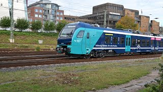 🚆 Triebzug Stadler Flirt Akku 826 0040 wird bereitgestellt im KielHbf als erx RE83 in Ri Lübeck4K [upl. by Chilcote]