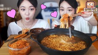 슈기의 최애라면🍜 김치랑 야무지게 3봉지 먹방❤ 슈기♬ Shugi Mukbang eating show [upl. by Magulac]