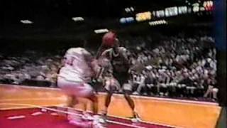 Shaq with the monster facial on Olajuwon [upl. by Nalani]