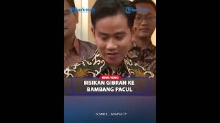 SENYUMAN Gibran Rakabuming Disentil Bisikan Bambang Pacul [upl. by Aipotu]