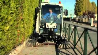 Balayeuse Eurovoirie BucherSchörling Citycat 1000  Street Sweeper Balai de Rue [upl. by Ligetti]